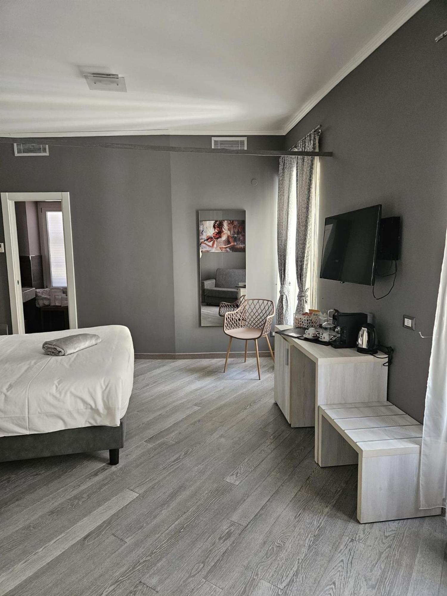 Prima Fila Premium Guest House San Remo Exterior foto